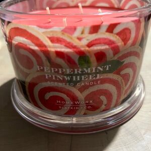 HomeWorx Peppermint Pinwheel Scented Candle - Red and White